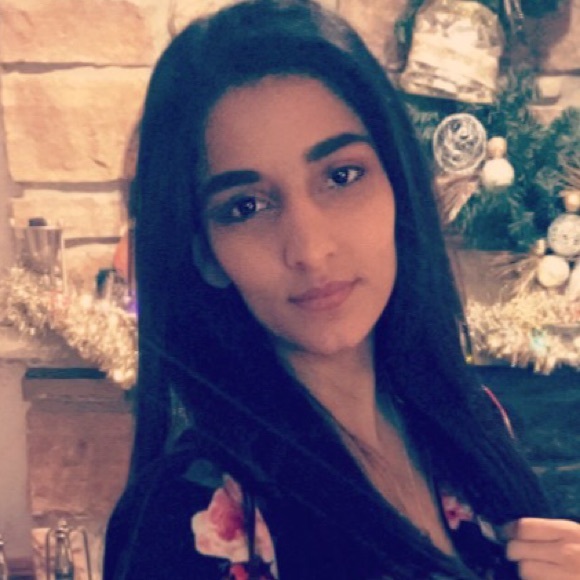 Meet your Posher, Faidh - Picture 1 of 1